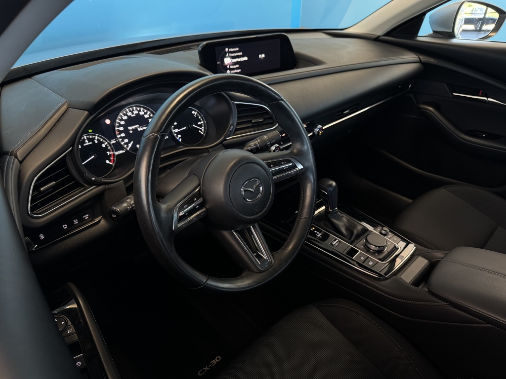 39949013-3.jpg