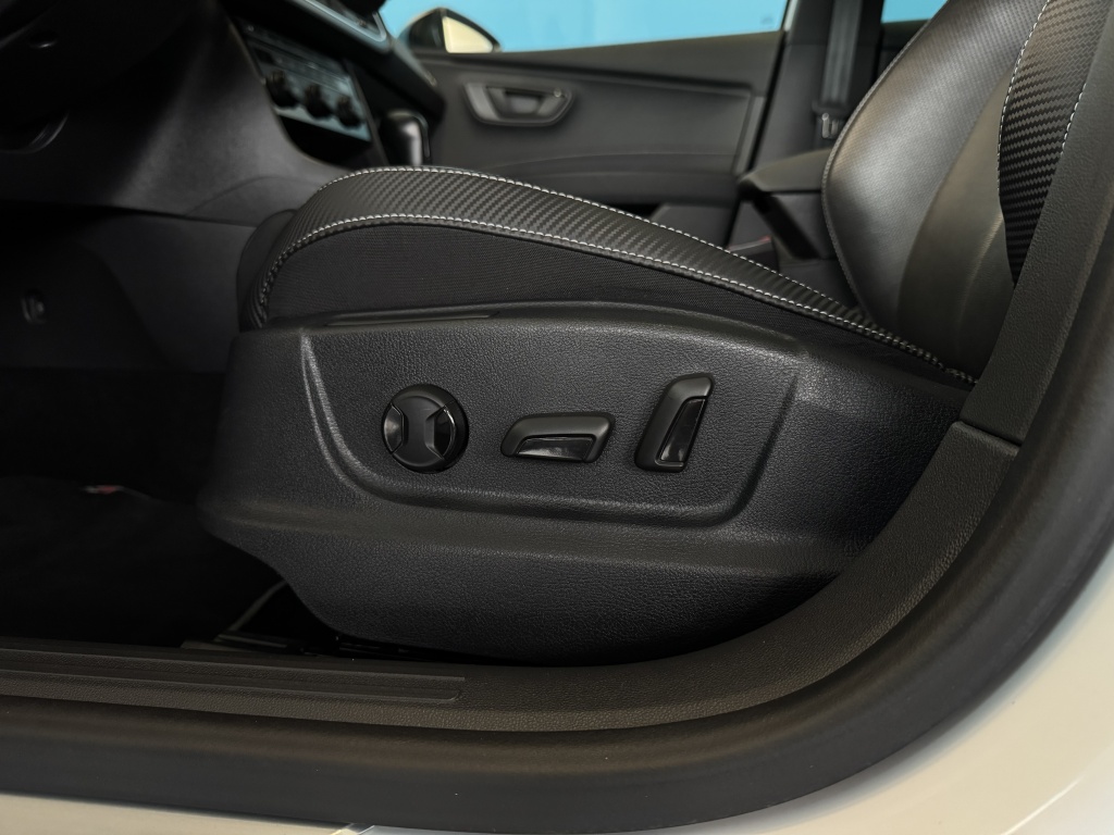SEAT Leon ST 2.0 TSI 4DRIVE CUPRA 48674165-23.jpg | Autoservice Evers