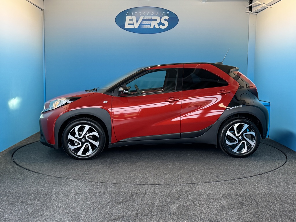 Toyota Aygo X Bi Tone Car-Play stoelverw. 1.0 VVT-i MT Premium 48689940-1.jpg | Autoservice Evers