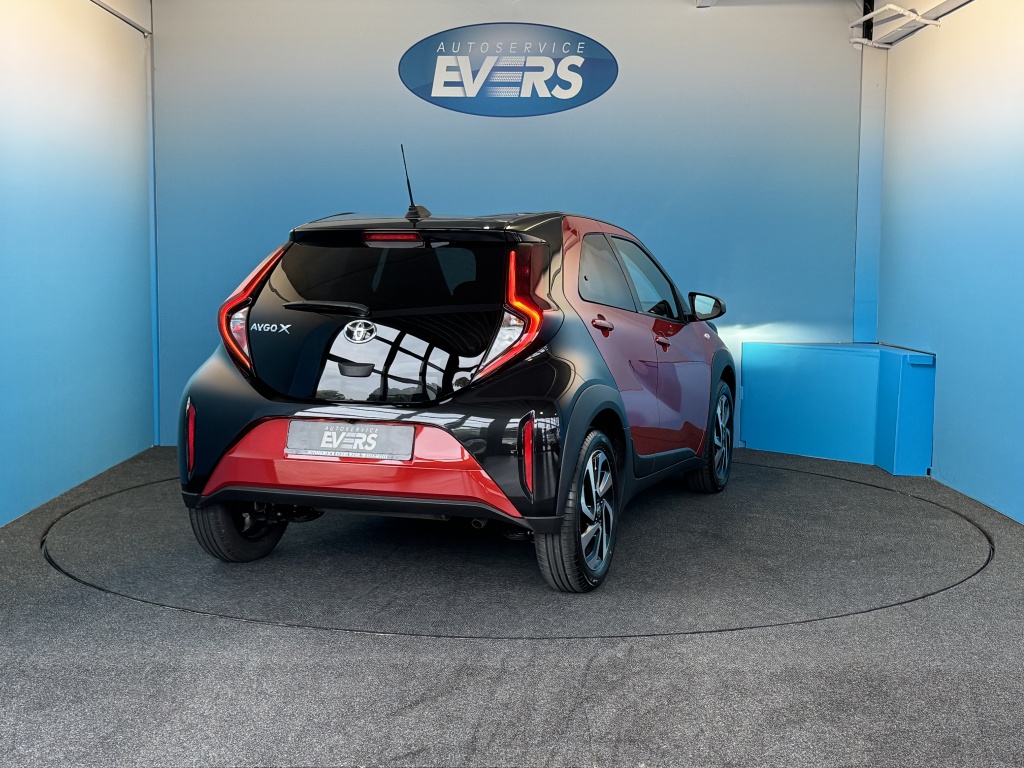 Toyota Aygo X Bi Tone Car-Play stoelverw. 1.0 VVT-i MT Premium 48689940-12.jpg | Autoservice Evers