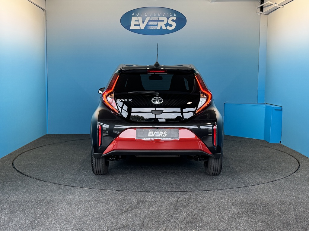 Toyota Aygo X Bi Tone Car-Play stoelverw. 1.0 VVT-i MT Premium 48689940-2.jpg | Autoservice Evers