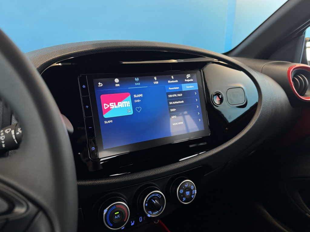 Toyota Aygo X Bi Tone Car-Play stoelverw. 1.0 VVT-i MT Premium 48689940-32.jpg | Autoservice Evers
