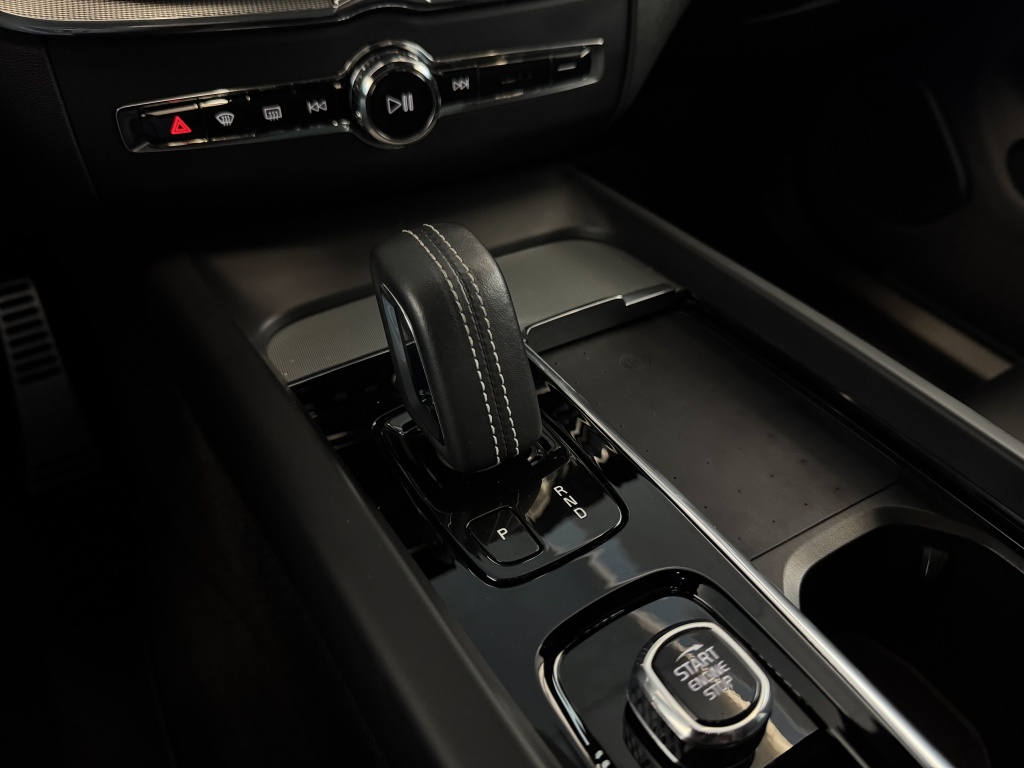 Volvo XC60 2.0 T8 AWD Black Ed. Long Range 50250123-51.jpg | Autoservice Evers