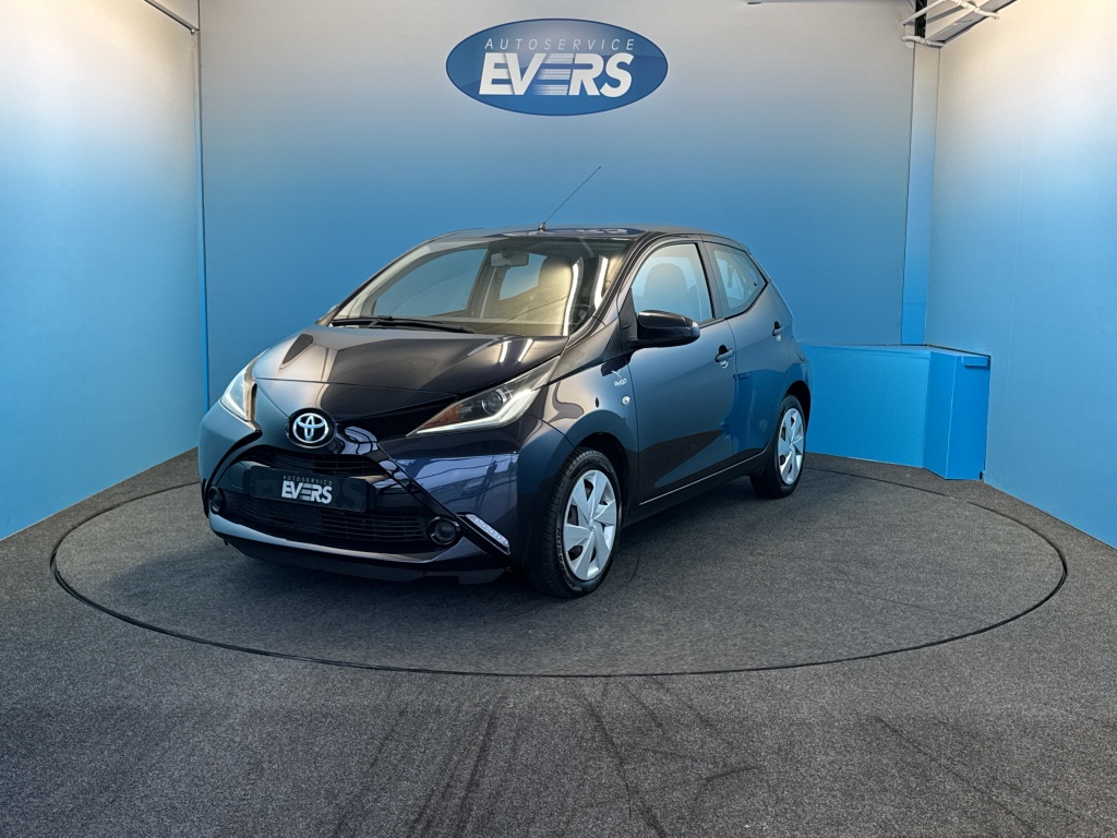 Toyota Aygo 1.0 VVT-i x-play, Airco, Camera, Scherm, 5-Deurs 56625778-0.jpg | Autoservice Evers